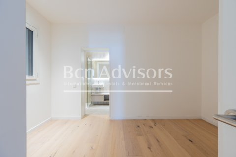 2 bedrooms apartment for sale in Barcelona, Catalonia, Spain № 2865 - photo 20