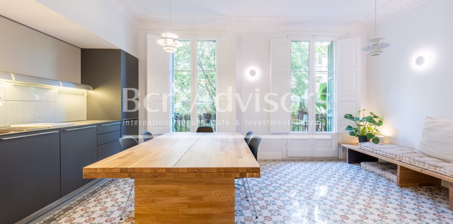 3 chambres apartment à vendre à Barcelona, Catalonia, Spain № 2870