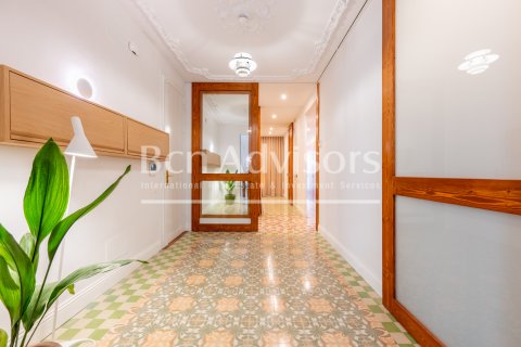 3 chambres apartment à vendre à Barcelona, Catalonia, Spain № 2870 - photo 15