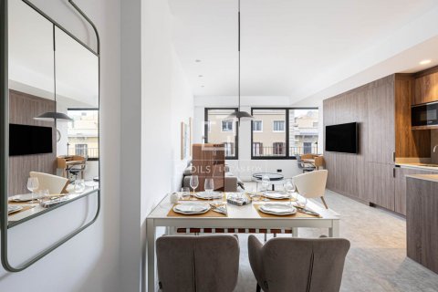2 bedrooms apartment for sale in Barcelona, Catalonia, Spain № 8718 - photo 10
