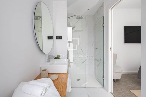 2 bedrooms apartment for sale in Barcelona, Catalonia, Spain № 8718 - photo 22