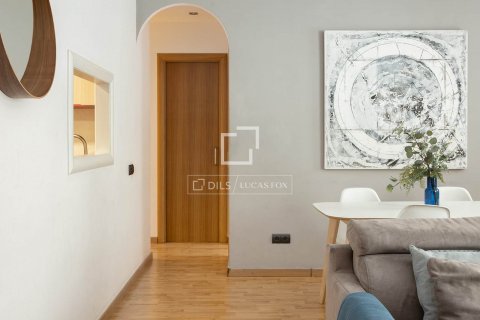 2 bedrooms apartment for sale in Barcelona, Catalonia, Spain № 8564 - photo 19