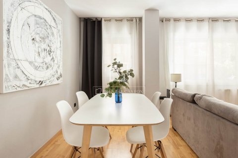 2 bedrooms apartment for sale in Barcelona, Catalonia, Spain № 8564 - photo 8