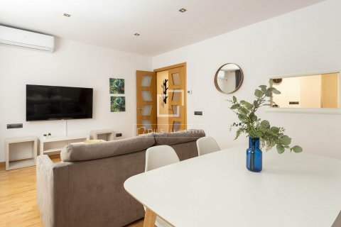 2 bedrooms apartment for sale in Barcelona, Catalonia, Spain № 8564 - photo 9
