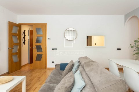 2 bedrooms apartment for sale in Barcelona, Catalonia, Spain № 8564 - photo 10
