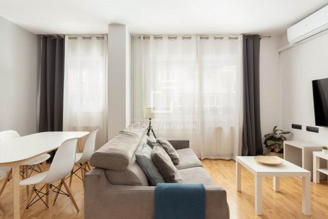 2 bedrooms apartment for sale in Barcelona, Catalonia, Spain № 8564 - photo 4