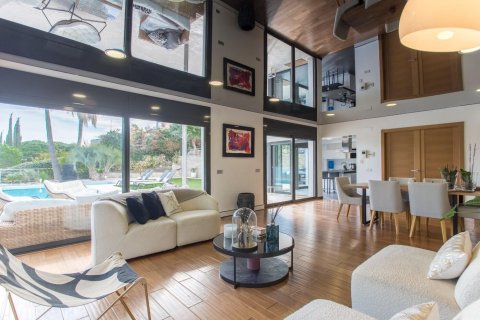 3 bedrooms house for sale in Sant Andreu de Llavaneres, Barcelona, Catalonia, Spain № 1819 - photo 3