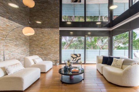 3 bedrooms house for sale in Sant Andreu de Llavaneres, Barcelona, Catalonia, Spain № 1819 - photo 4