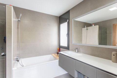 3 bedrooms house for sale in Sant Andreu de Llavaneres, Barcelona, Catalonia, Spain № 1819 - photo 14