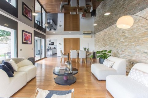3 bedrooms house for sale in Sant Andreu de Llavaneres, Barcelona, Catalonia, Spain № 1819 - photo 5