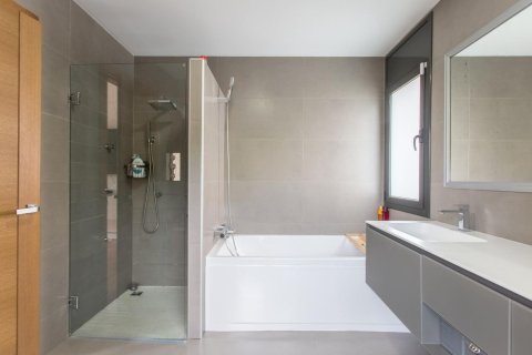 3 bedrooms house for sale in Sant Andreu de Llavaneres, Barcelona, Catalonia, Spain № 1819 - photo 13
