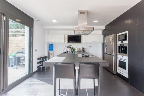 3 bedrooms house for sale in Sant Andreu de Llavaneres, Barcelona, Catalonia, Spain № 1819 - photo 8
