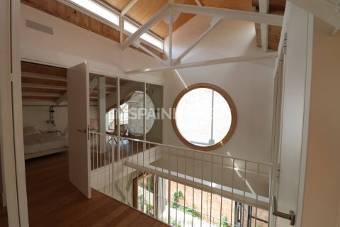 2 bedrooms villa for sale in Barcelona, Catalonia, Spain № 1109 - photo 13