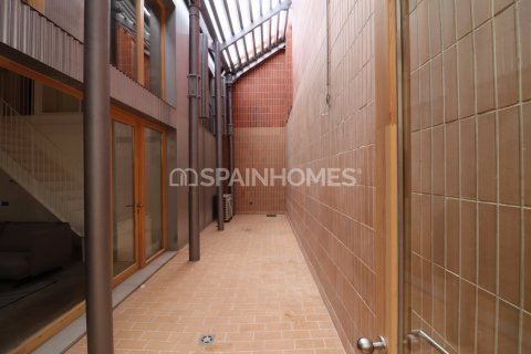 2 bedrooms villa for sale in Barcelona, Catalonia, Spain № 1109 - photo 6