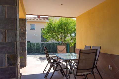 Купить дом в Кальдес-де-Монтбуи, Испания с 5 спален, 251м², № 7012 - фото 4