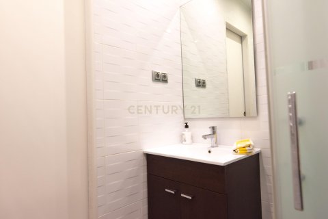 Купить дом в Кальдес-де-Монтбуи, Испания с 5 спален, 251м², № 7012 - фото 17