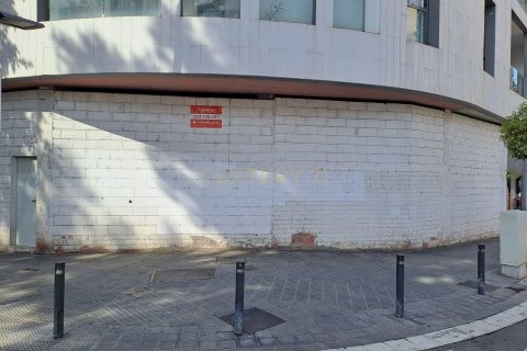98 sq.m. retail store for sale in Esplugues de Llobregat, Barcelona, Catalonia, Spain № 7007 - photo 18