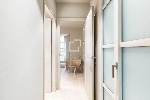 4 bedrooms apartment for sale in Barcelona, Catalonia, Spain № 6611 - photo 10