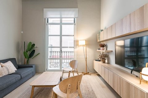 4 bedrooms apartment for sale in Barcelona, Catalonia, Spain № 6611 - photo 3
