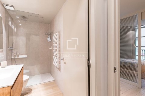 4 bedrooms apartment for sale in Barcelona, Catalonia, Spain № 6611 - photo 7