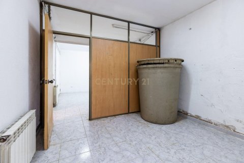 4 bedrooms house for sale in Bigues i Riells, Barcelona, Catalonia, Spain № 9005 - photo 17