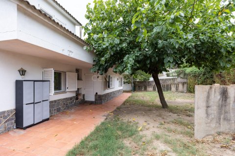 4 bedrooms house for sale in Bigues i Riells, Barcelona, Catalonia, Spain № 9005 - photo 24