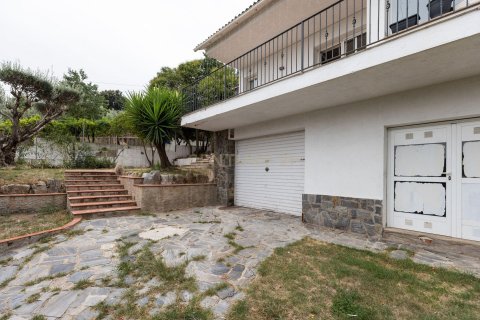 4 bedrooms house for sale in Bigues i Riells, Barcelona, Catalonia, Spain № 9005 - photo 10