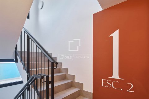 2 bedrooms apartment for sale in Barcelona, Catalonia, Spain № 8863 - photo 13