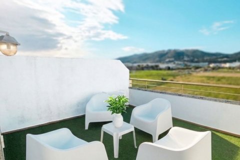 Купить квартиру в Каталония, Испания с 4 комнаты, 146м², № 6782 - фото 21