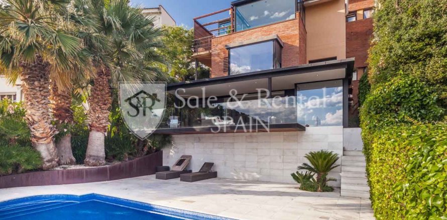 3 bedrooms house for sale in Sitges, Barcelona, Catalonia, Spain № 6786