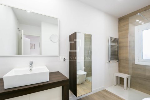 5 chambres villa à vendre à Castelldefels, Barcelona, Catalonia, Spain № 3820 - photo 29