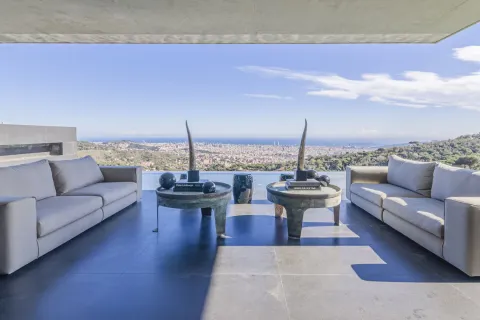 7 bedrooms house for sale in Barcelona, Catalonia, Spain № 1604 - photo 4