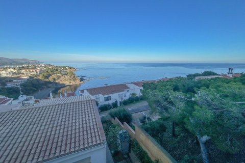 5 bedrooms house for sale in Llanca, Girona, Catalonia, Spain № 1625 - photo 27