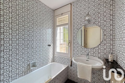 Купить дом в Кабрильс, Испания с 4 спальни, 350м², № 7555 - фото 29