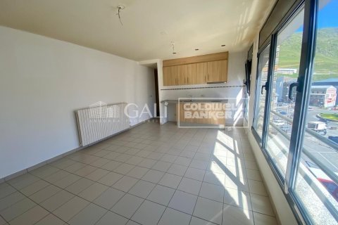 1 bedroom apartment for rent in Principado De Andorra (Ninguna Poblacion Tiene C.P.), Lleida, Catalonia, Spain № 7697 - photo 8