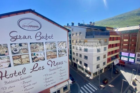 1 bedroom apartment for rent in Principado De Andorra (Ninguna Poblacion Tiene C.P.), Lleida, Catalonia, Spain № 7697 - photo 10