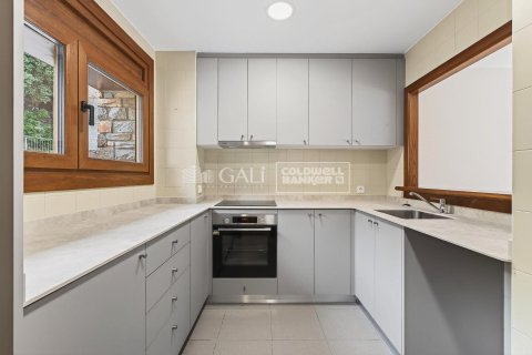Сasa de 3 dormitorios en alquiler en Principado De Andorra (Ninguna Poblacion Tiene C.P.), Lérida, Cataluña, Spain № 7694 - foto 27