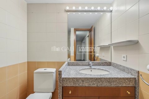 Сasa de 3 dormitorios en alquiler en Principado De Andorra (Ninguna Poblacion Tiene C.P.), Lérida, Cataluña, Spain № 7694 - foto 12