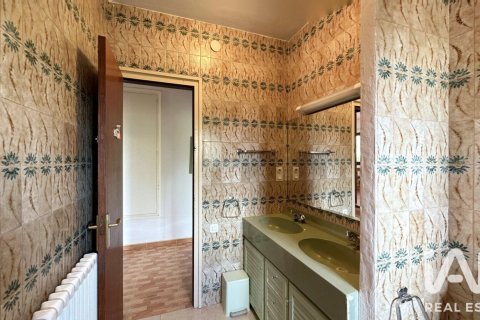 5 bedrooms house for sale in El Catllar, Tarragona, Catalonia, Spain № 8981 - photo 18