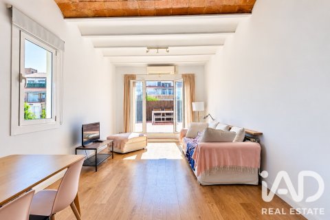 Ático de 3 dormitorios en venta en Barcelona, Cataluña, Spain № 8982 - foto 3