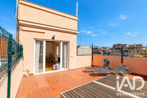 Ático de 3 dormitorios en venta en Barcelona, Cataluña, Spain № 8982 - foto 10
