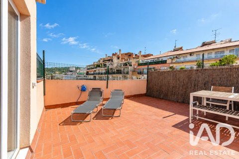 Ático de 3 dormitorios en venta en Barcelona, Cataluña, Spain № 8982 - foto 9