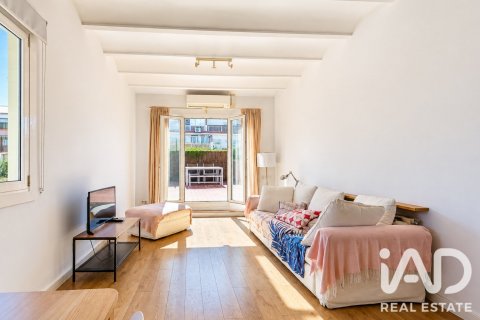 Ático de 3 dormitorios en venta en Barcelona, Cataluña, Spain № 8982 - foto 4