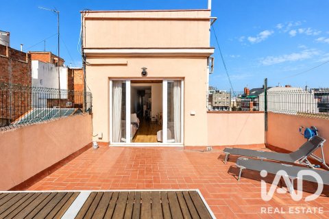 Ático de 3 dormitorios en venta en Barcelona, Cataluña, Spain № 8982 - foto 12