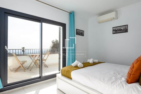 Купить виллу в Аренис де Мунт, Испания с 7 спален, 346м², № 4057 - фото 16