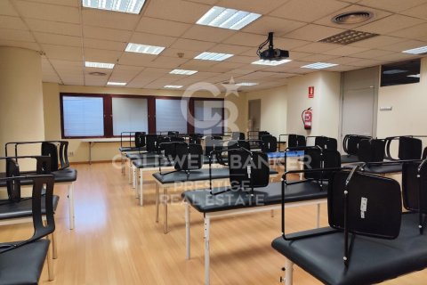 office for sale in Barcelona, Catalonia, Spain № 5723 - photo 3