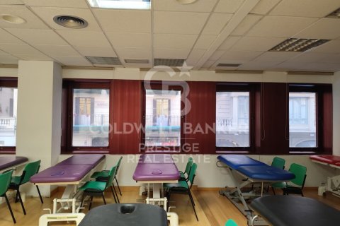 office for sale in Barcelona, Catalonia, Spain № 5723 - photo 5