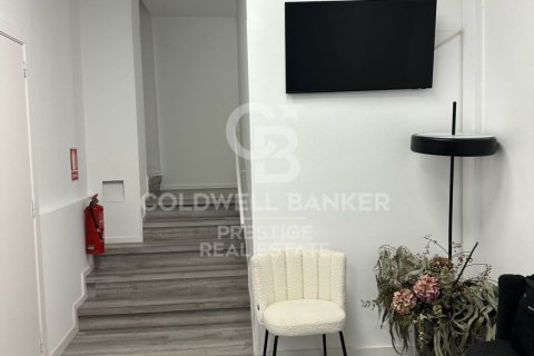 commercial property à vendre à Barcelona, Catalonia, Spain № 5724 - photo 14
