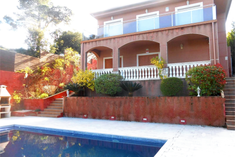 4 bedrooms house for sale in Lloret de Mar, Girona, Catalonia, Spain № 4937