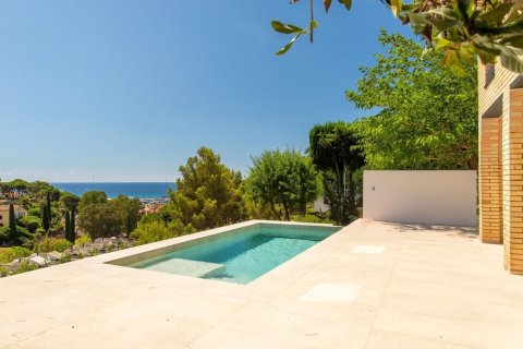 4 bedrooms house for sale in Arenys de Mar, Barcelona, Catalonia, Spain № 1341 - photo 21